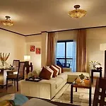 Park Apartments Dubai,An Edge By Rotana Hotel